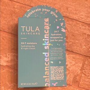 TULA 24 7 moisture day and night cream